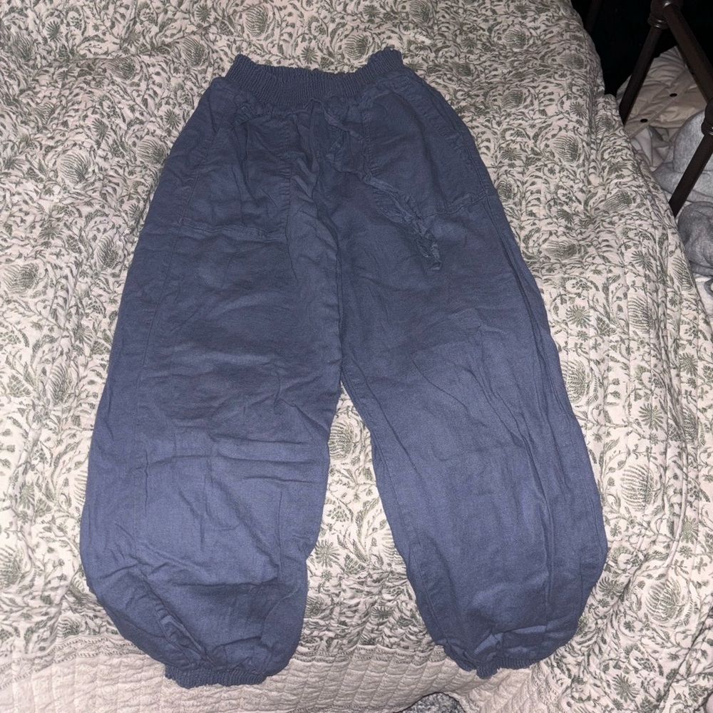 francesca’s boutique blue joggers size small